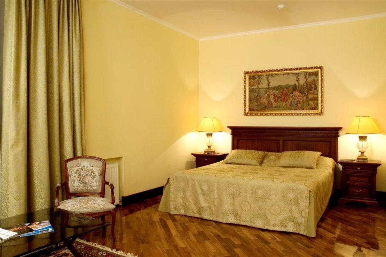Optima Collection Dnipro Hotel Kültér fotó