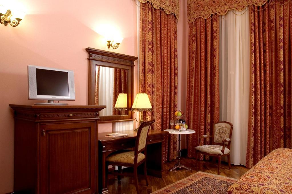 Optima Collection Dnipro Hotel Szoba fotó